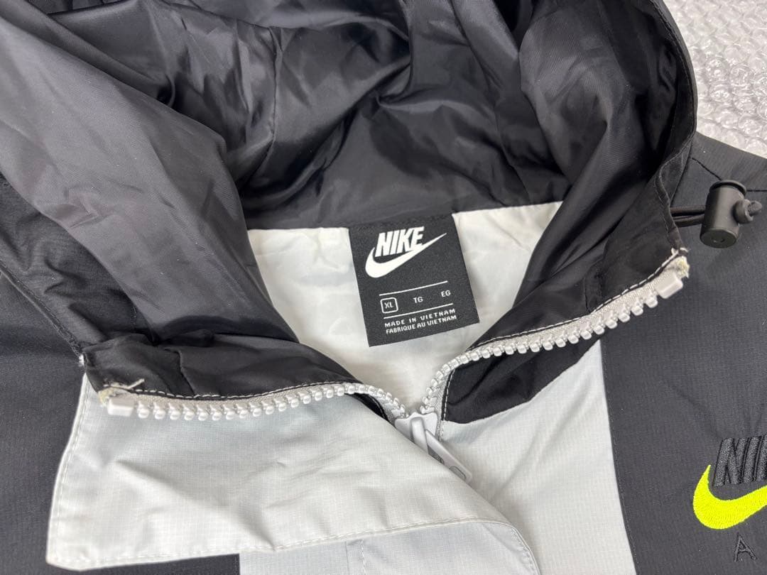 希少品 XLサイズ NIKE ナイキ アノラックパーカー ウインドブレーカー
