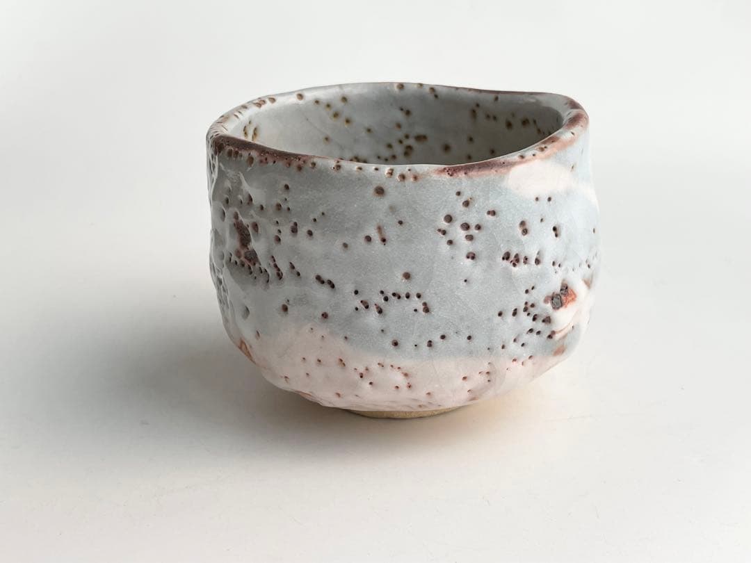 陶芸家　安藤日出武　志野茶碗　茶盌　抹茶碗　共箱　志野　鼠志野　美濃　桃山