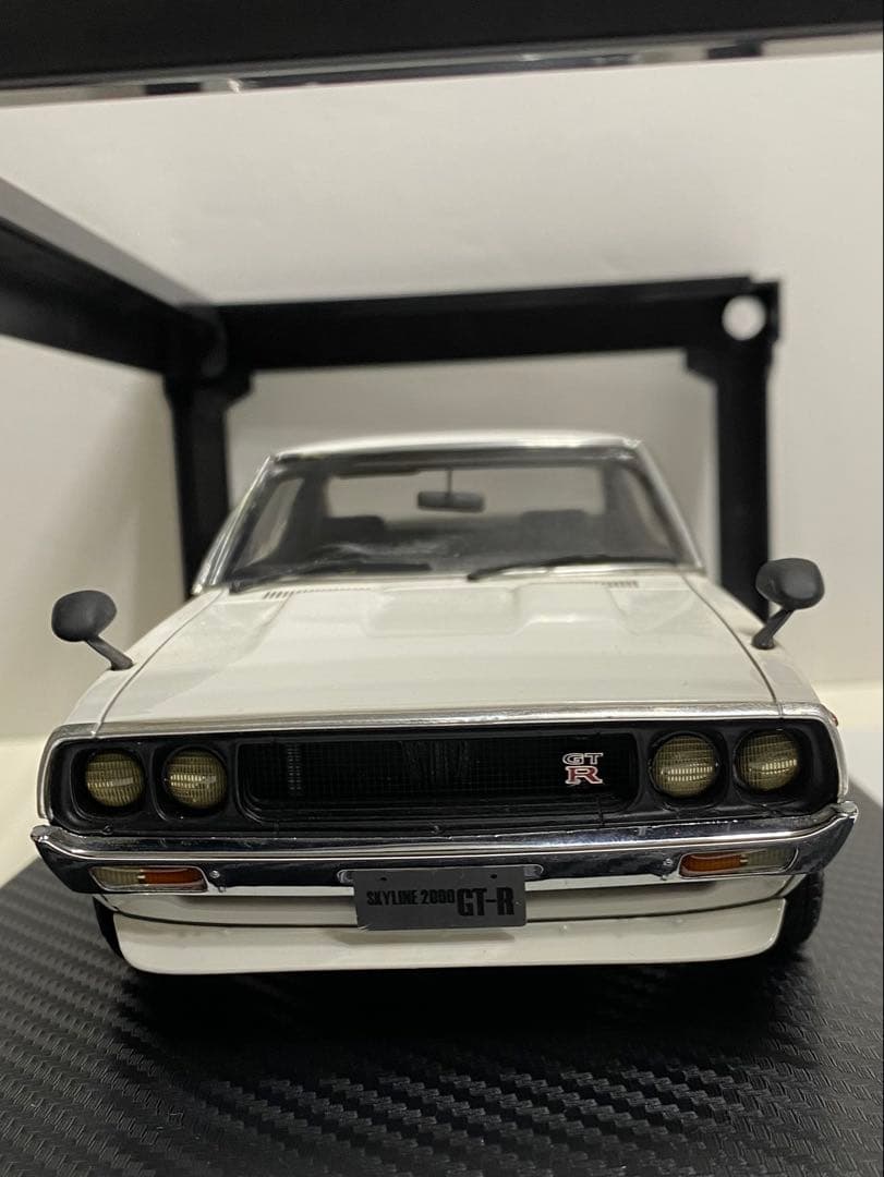ミニカー　1/18 スカイラインGT-R イグニッションケンメリ　ホワイト