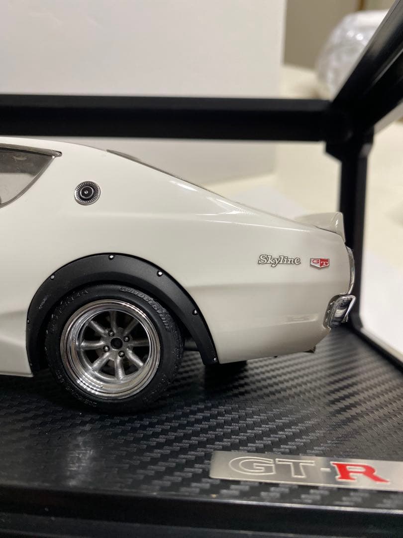 ミニカー　1/18 スカイラインGT-R イグニッションケンメリ　ホワイト