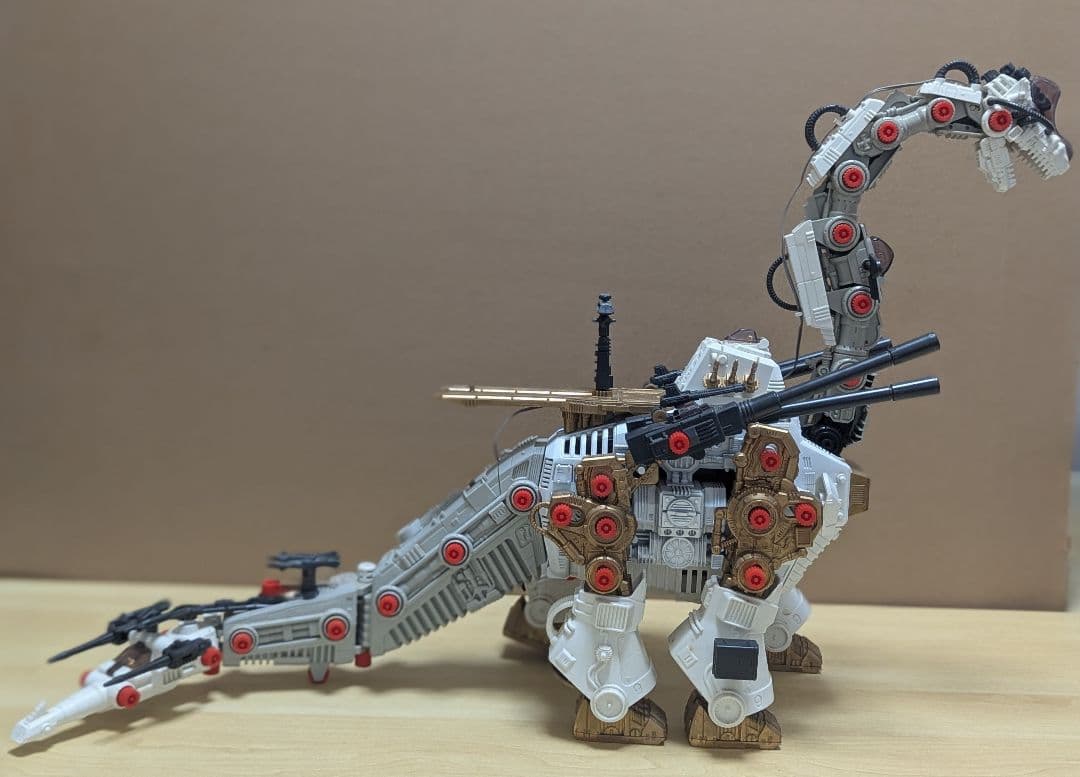 希少 入手困難 日本未発売 テクノゾイド バトルザウルス 完成品