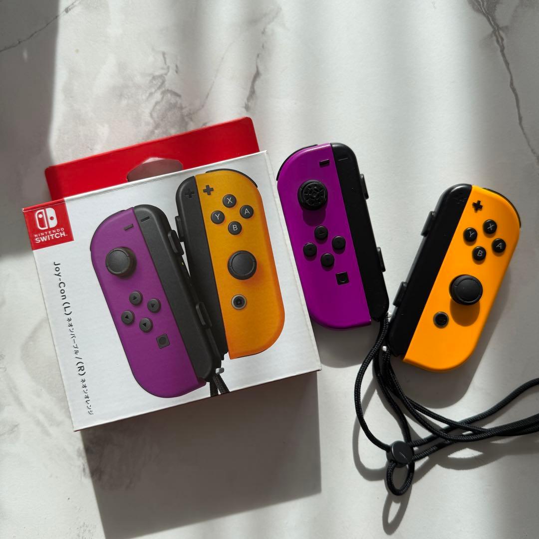 週末値下げ中　Nintendo Switch 本体 青/赤 オレンジ紫追加