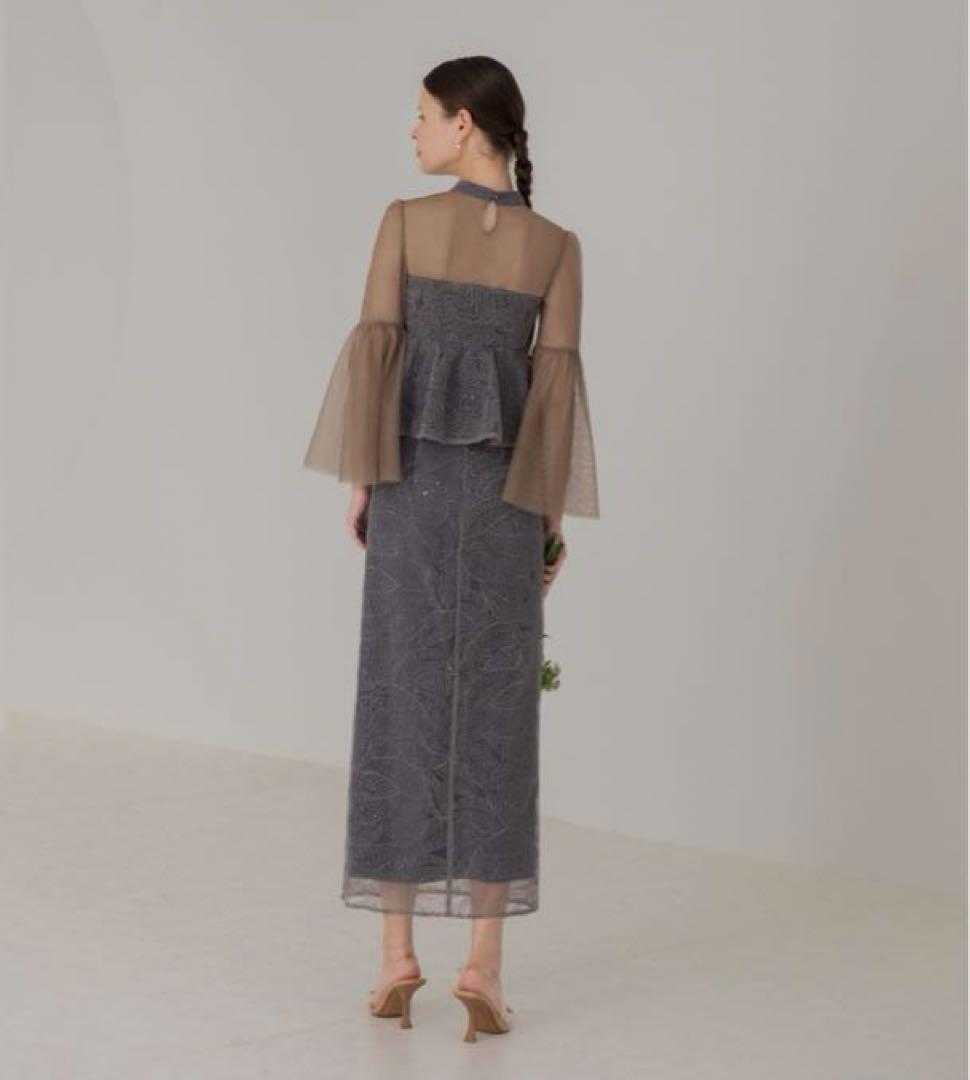 k*︎様 【leja】スパンコールビジューボタンセットアップワンピース グレー