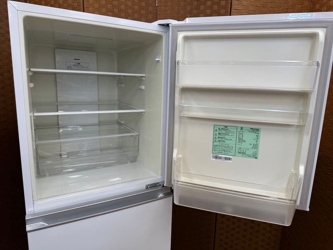 F031 Hisense ３ドア　冷蔵庫　2020年　左開き　282L
