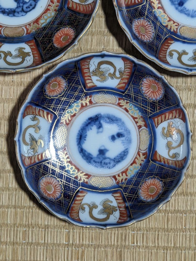 ♦江戸時代古伊万里 大明成化年製 染付金襴手 吉祥文 輪花豆皿 五枚組み 骨董品