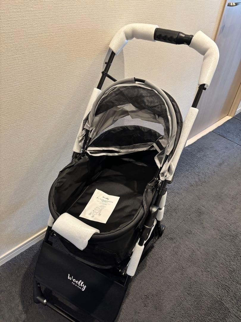 coro【新品未使用】ペットカート プチ グレー　小型犬・中型犬