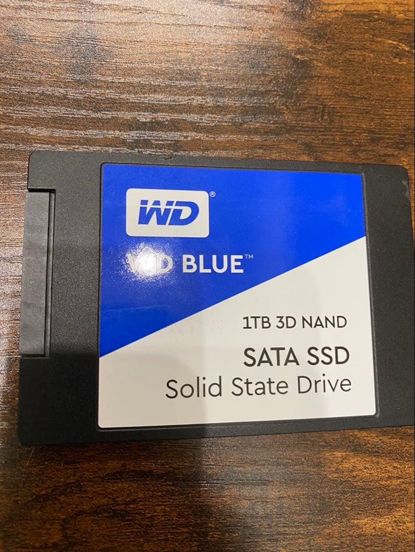 値下げWD Blue SATA SSD 1TB 2.5 WDS100T2B0A