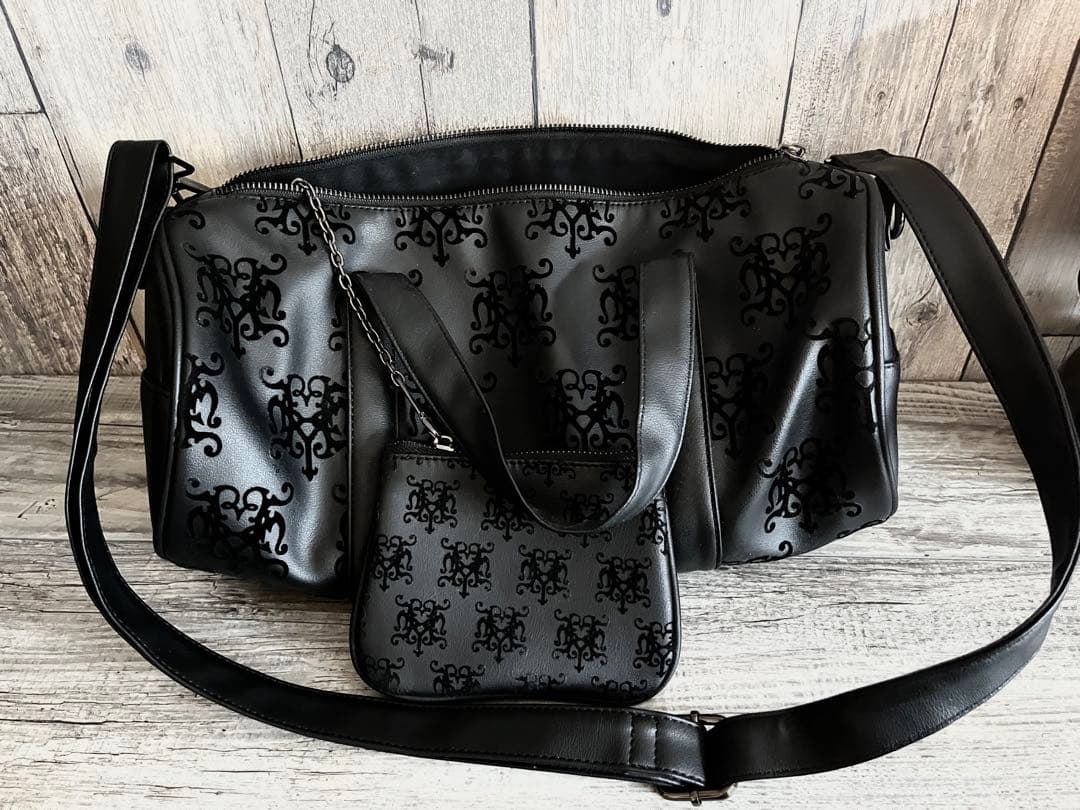 HYDE ショルダーバッグ ハンドバッグ 黑ミサ モノグラム ポーチ付き