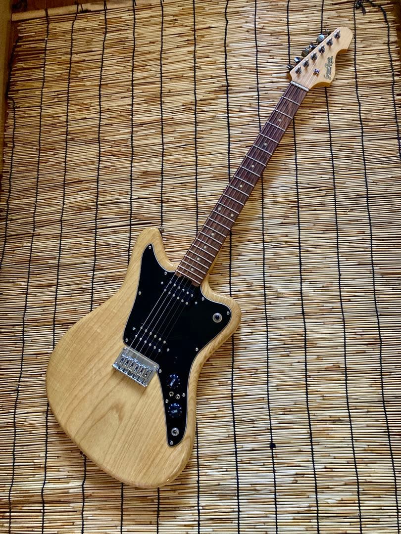 ☆新年値下☆美品珍品☆杢目奇麗Grassroots製ジャズマスターに新機能搭載