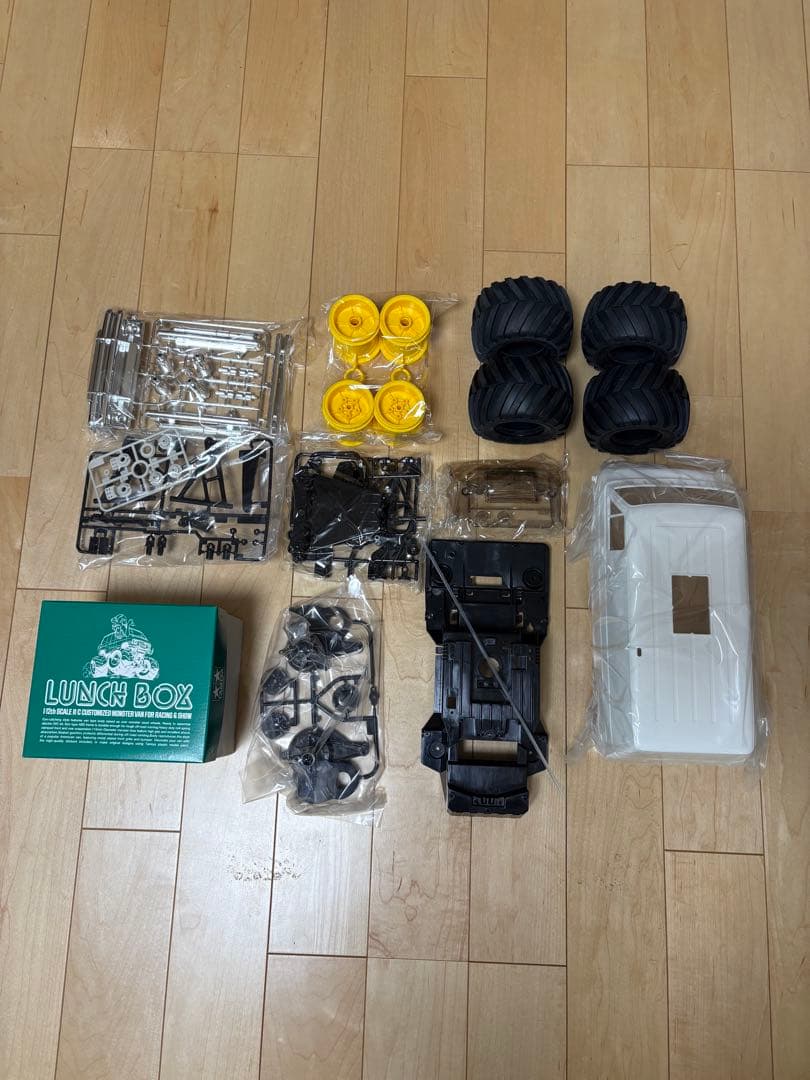 タミヤ1/12ラジコンキット　ランチボックス（2005）