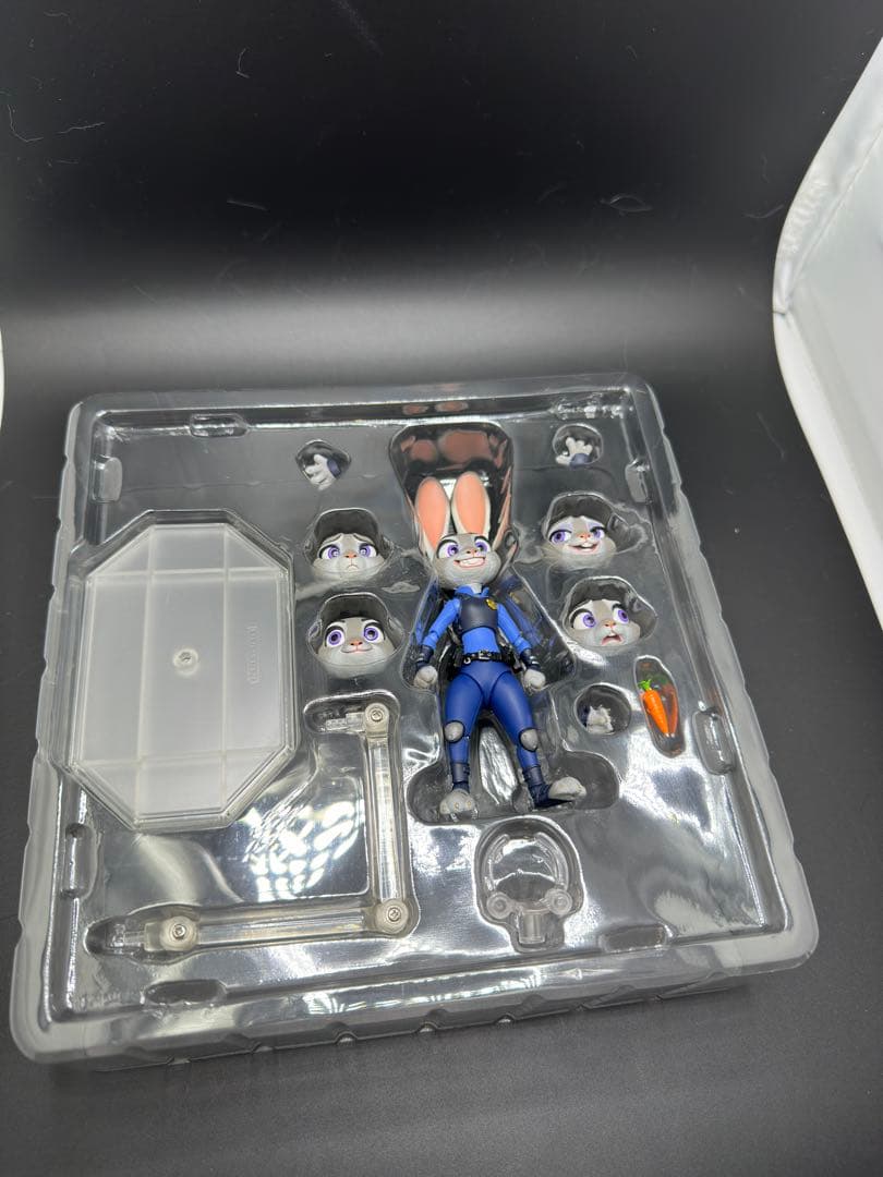 ズートピア フィギュアセット ジュディ・ホップス & ニック・ワイルド