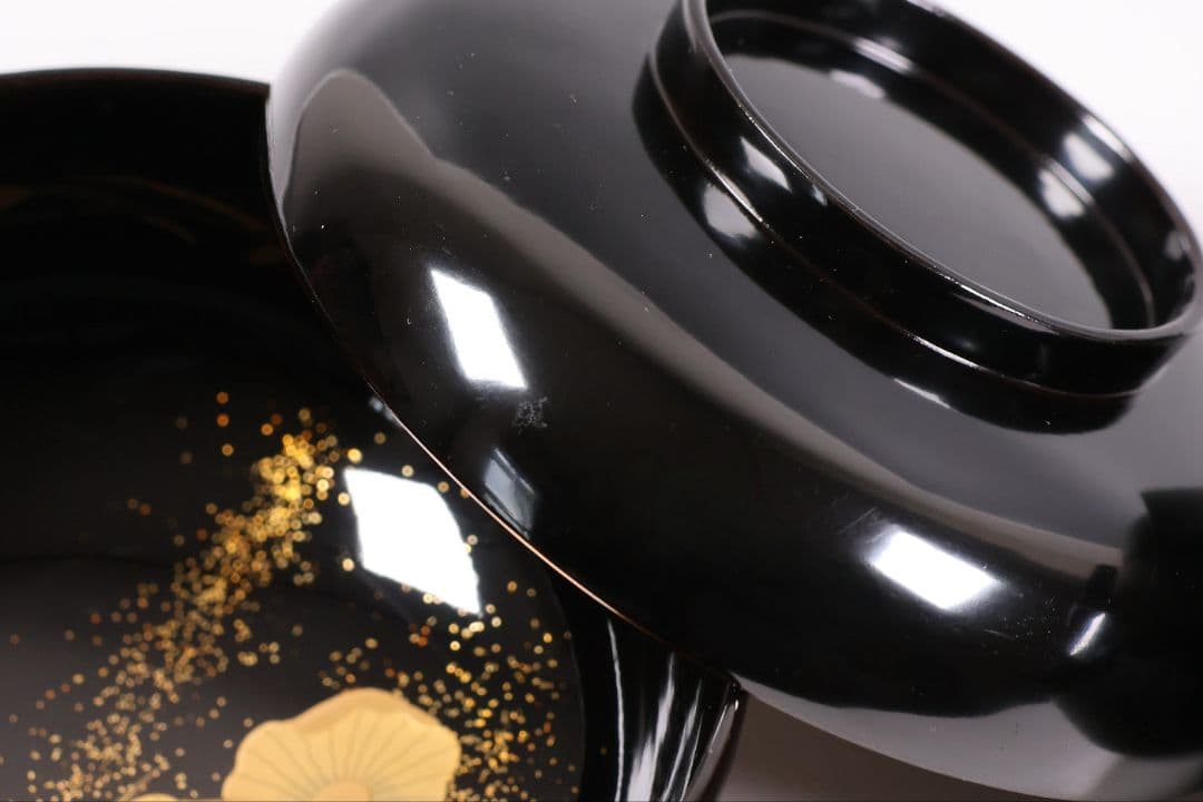 【CM411】天然木漆塗 加賀蒔絵 蓮と野菜金蒔絵 黒煮物椀 二客 漆器 昭和期