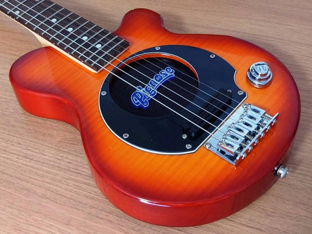 Pignose PGG-200 FM　スピーカー内蔵ギターのベストセラー！！