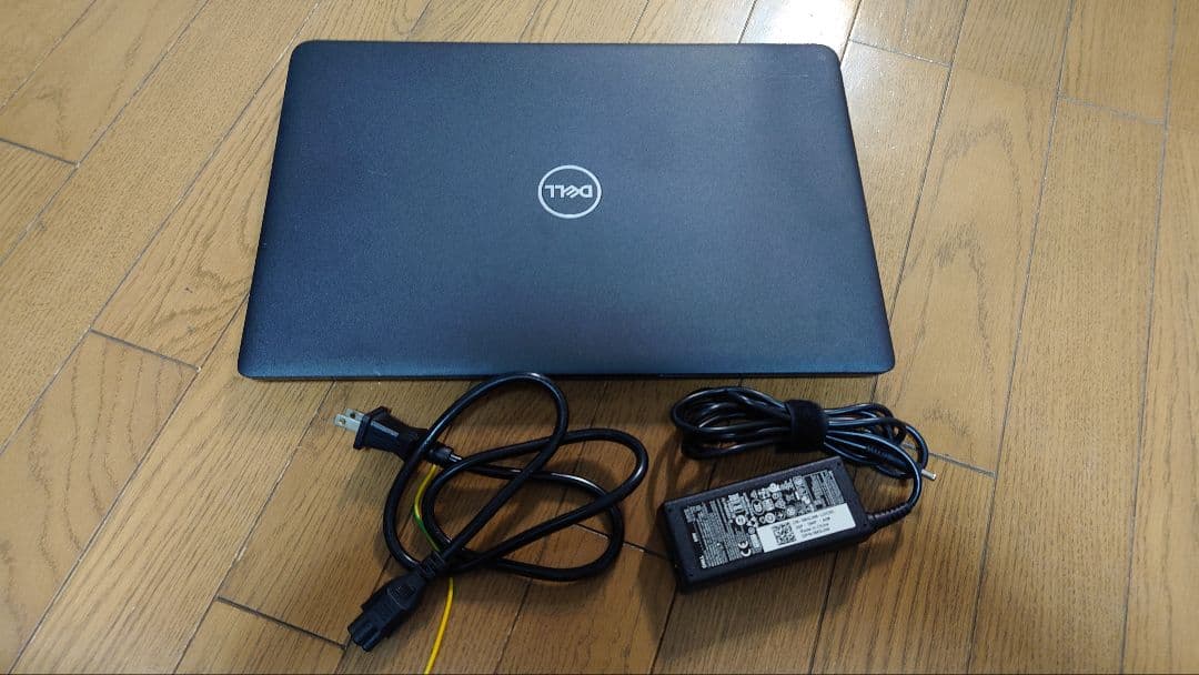 DELL ノートパソコン中古　Latitude 3500 corei5　第8世代