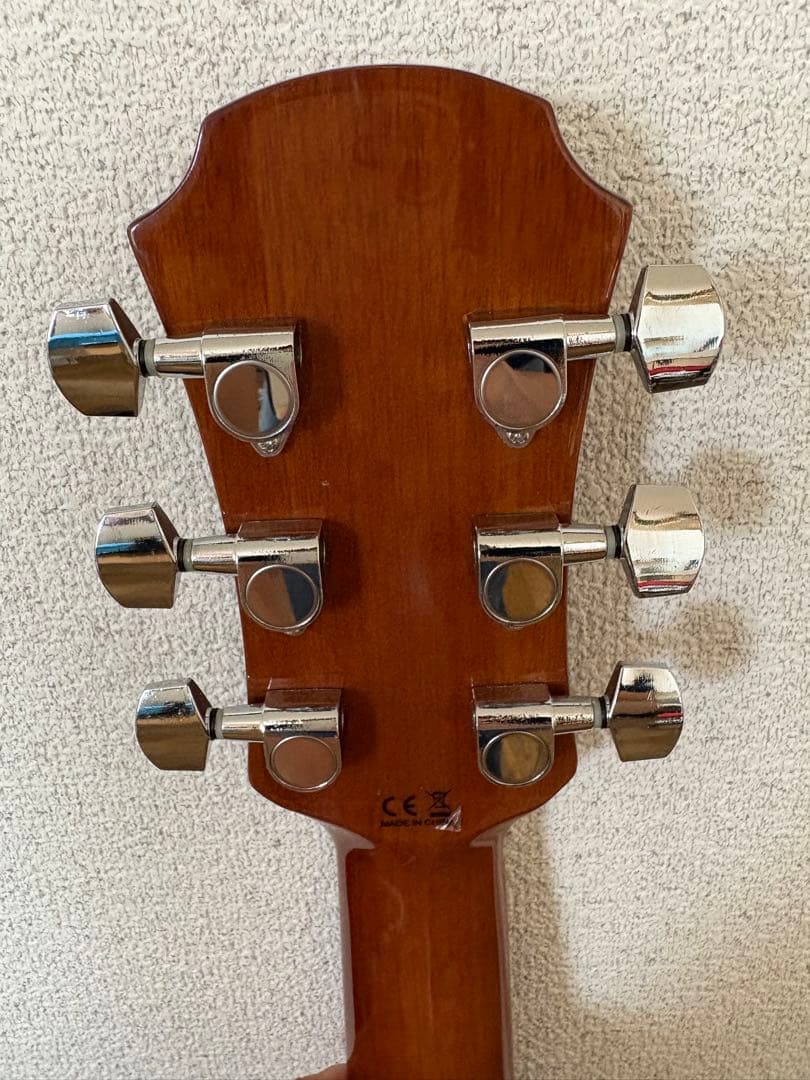 Legend アコースティックギター レッド/ブラック