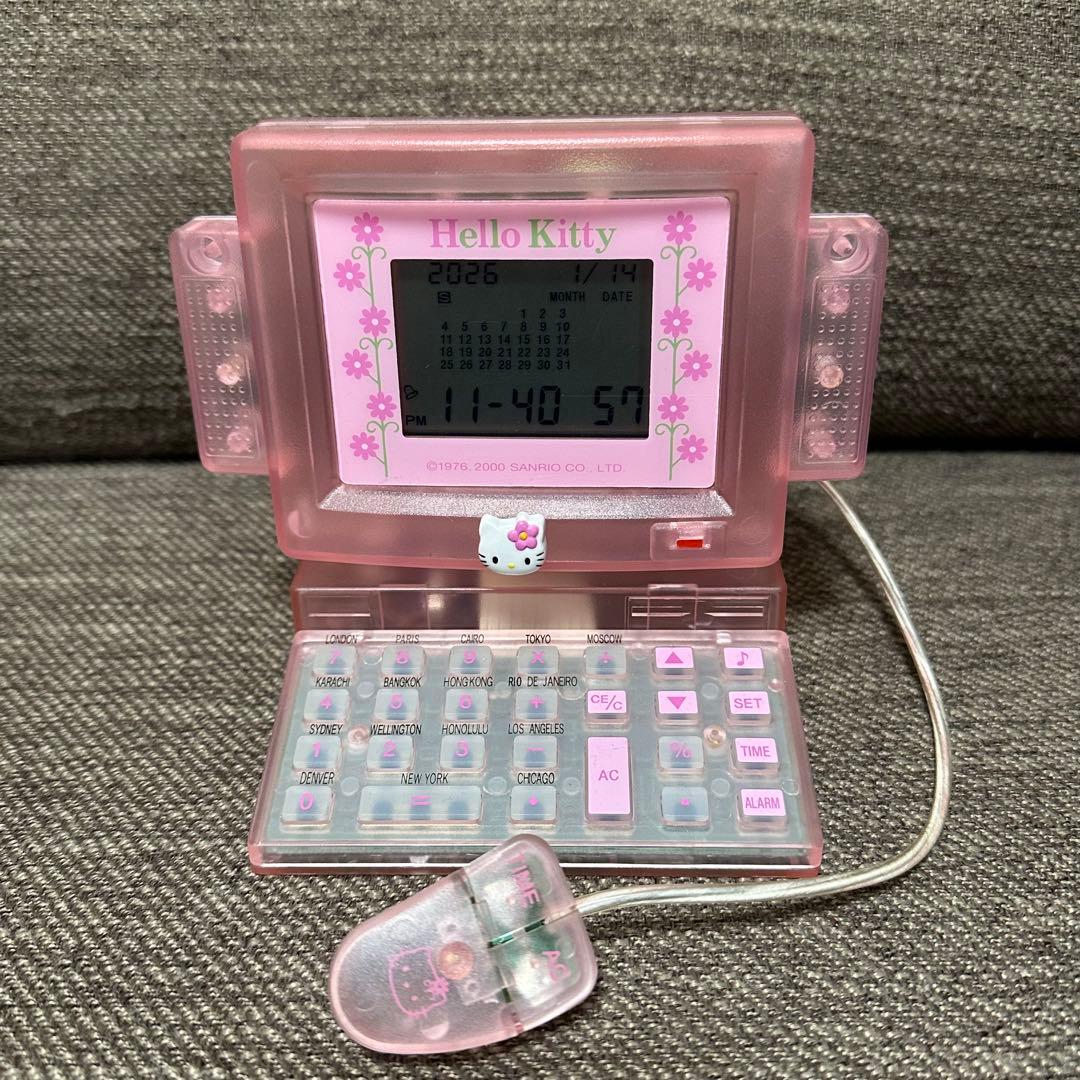 ハローキティ パソコン型 電卓 2000年 ジャンク