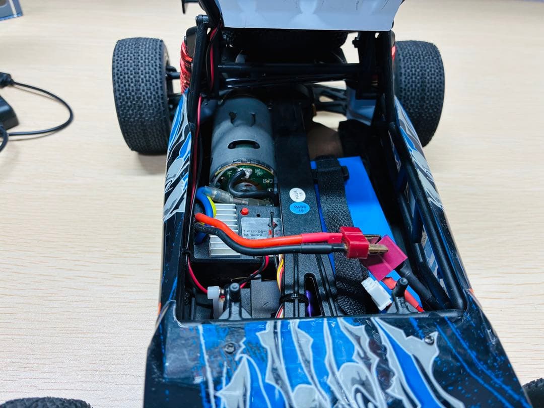 ラジコン　オフロードラジコン