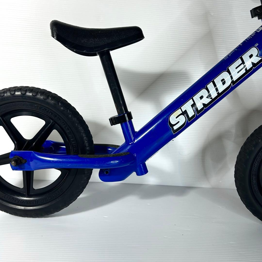 美品☆ストライダー クラシック 12 キックバイク ブルー 補助なし