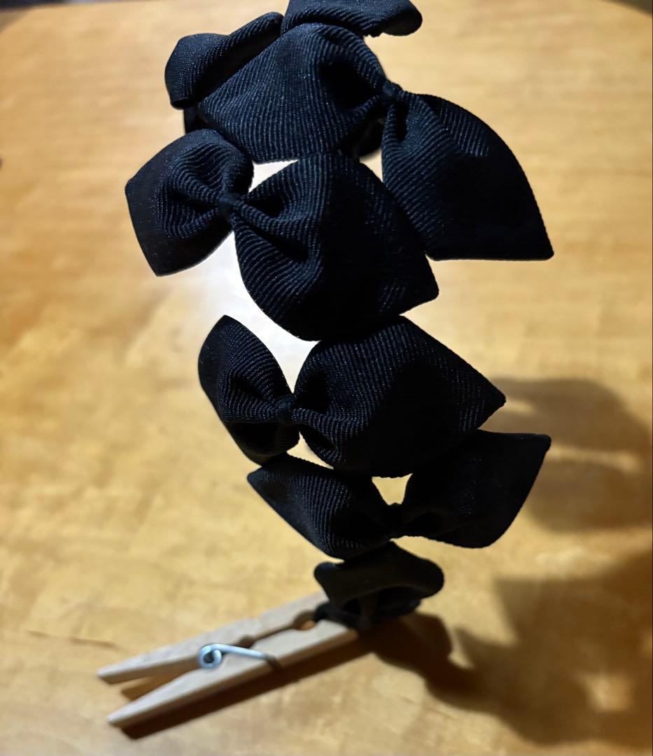 Jennifer Ouelletteブラック リボン カチューシャ