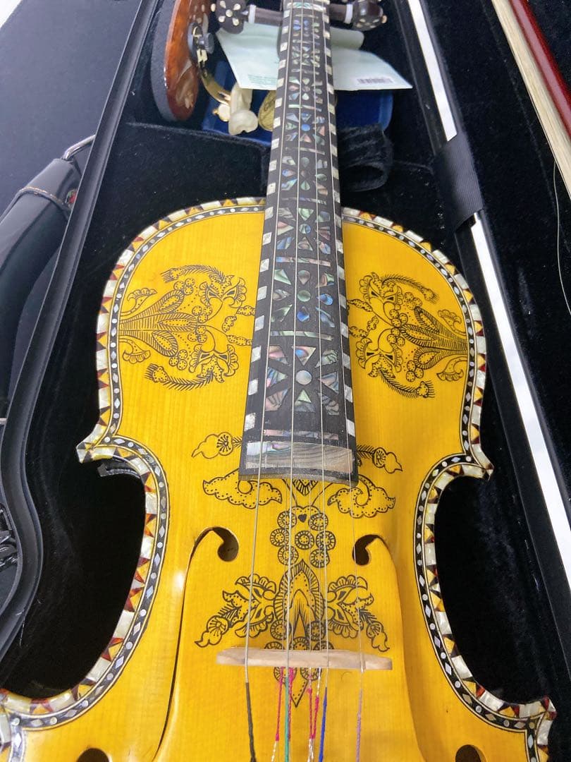 ☆ハルダンゲル　ハーディングフェーレ　ヴァイオリン　弦4×4 高級　本体美品