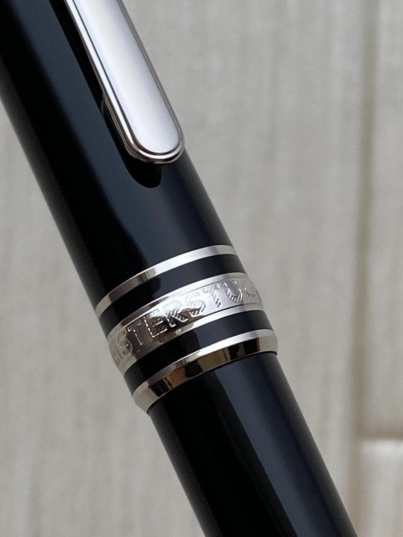 新品同様 限定品 モンブラン ダイヤモンド P116 モーツァルト ボールペン