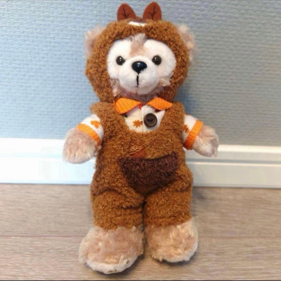 ダッフィー　ぬいぐるみバッジ　秋のぼうけん　リス　ディズニー