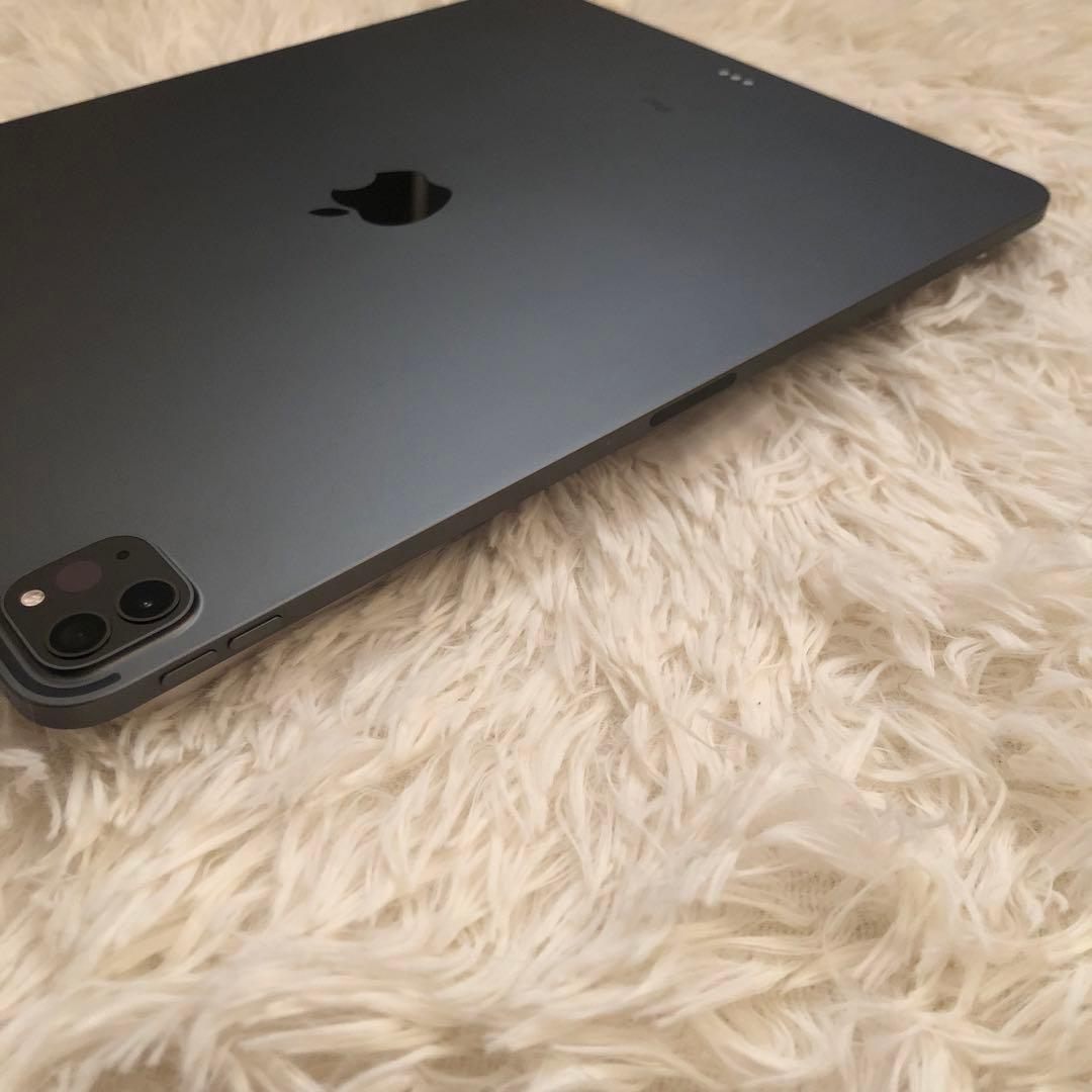 【完動品】iPad Pro 12.9 第4世代 256GB 【すぐ発送】