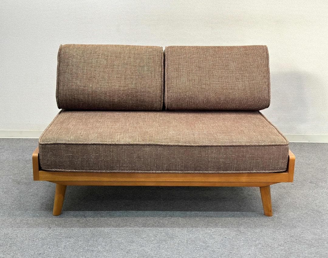 人気アイテム■ウニコ■アルベロ　2Pソファ＋オットマン　北欧ヴィンテージスタイル