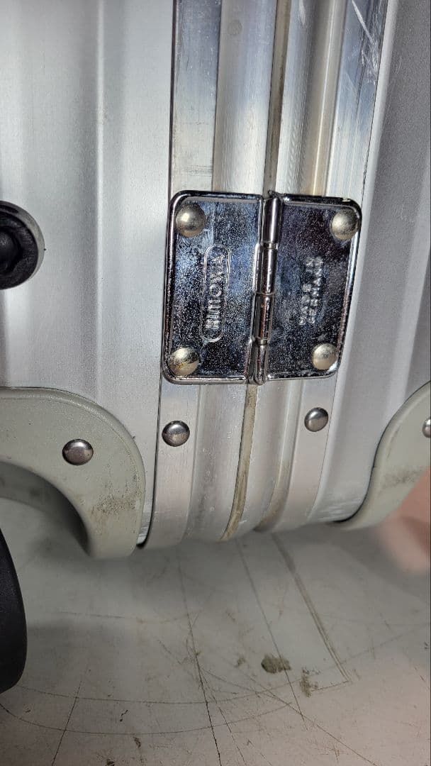 RIMOWA(リモワ) キャリーバッグ トパーズ 932.77 シルバー /4輪