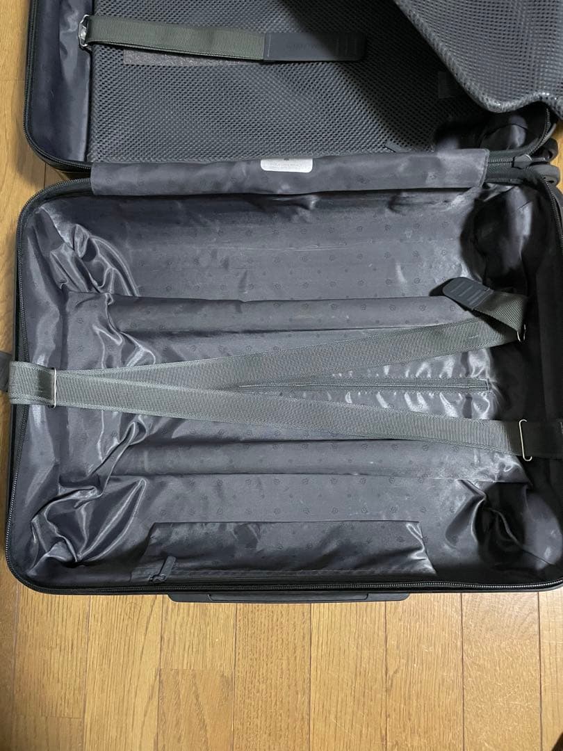 美品　RIMOWA エッセンシャル　キャビン　ブラック　36L