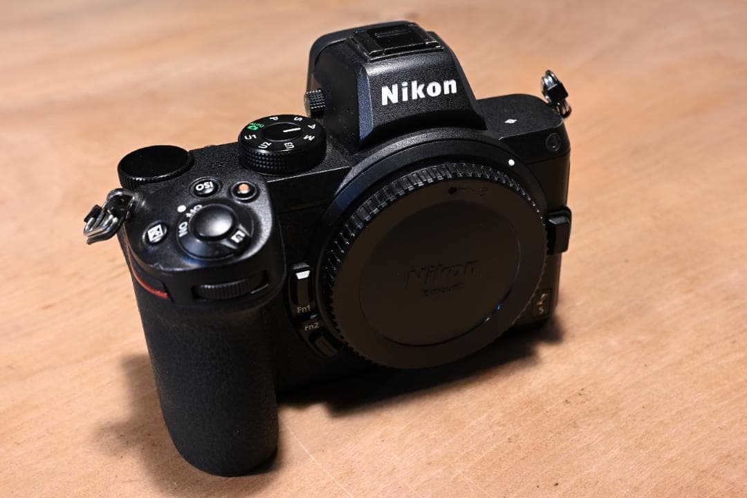 Nikon Z5 ミラーレス一眼カメラ（撮影ガイド付き）