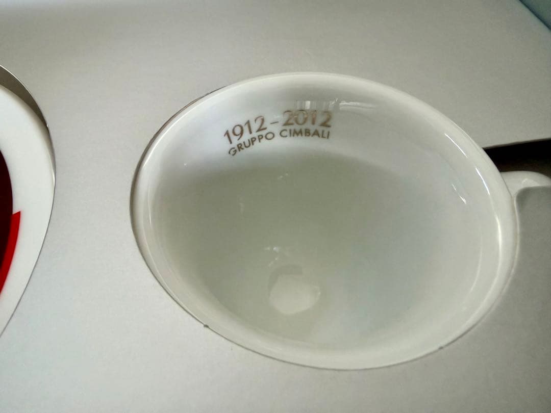 Gruppo Cimbali 100周年記念セット Giuguaro デザイン