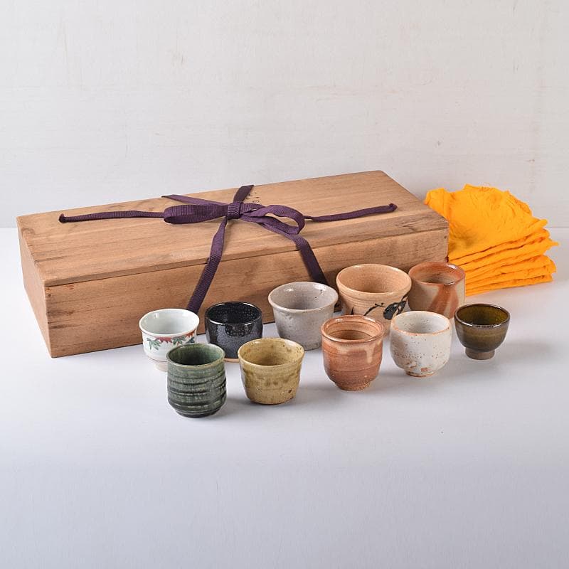 萩焼　十三代坂田泥華作など　ぐい呑み　十種　黒田陶々庵極め箱　M　R8426