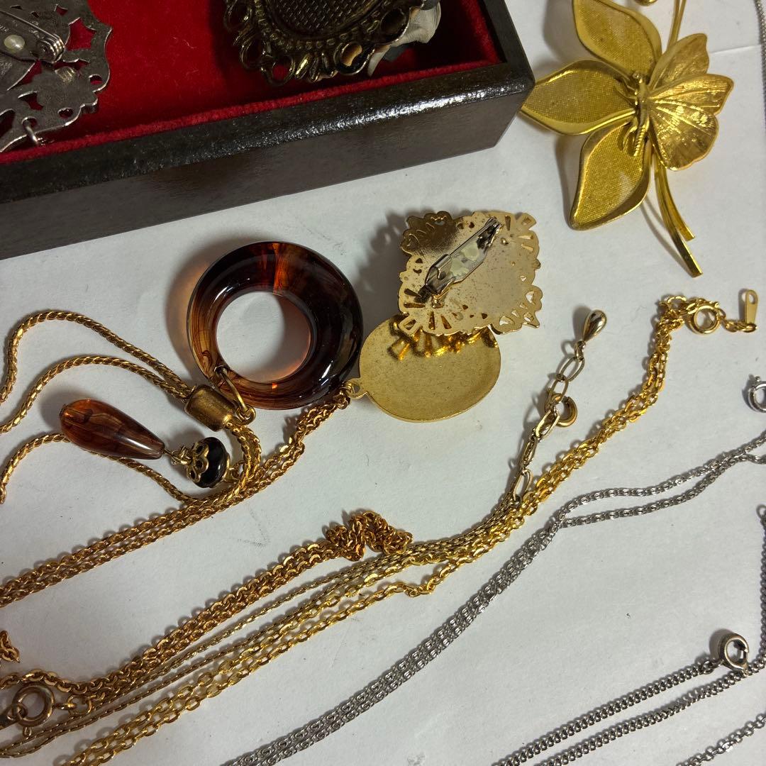 アンティーク　ジュエリー　カメオ　BA800 七宝焼　翡翠　イヤリング　ブローチ