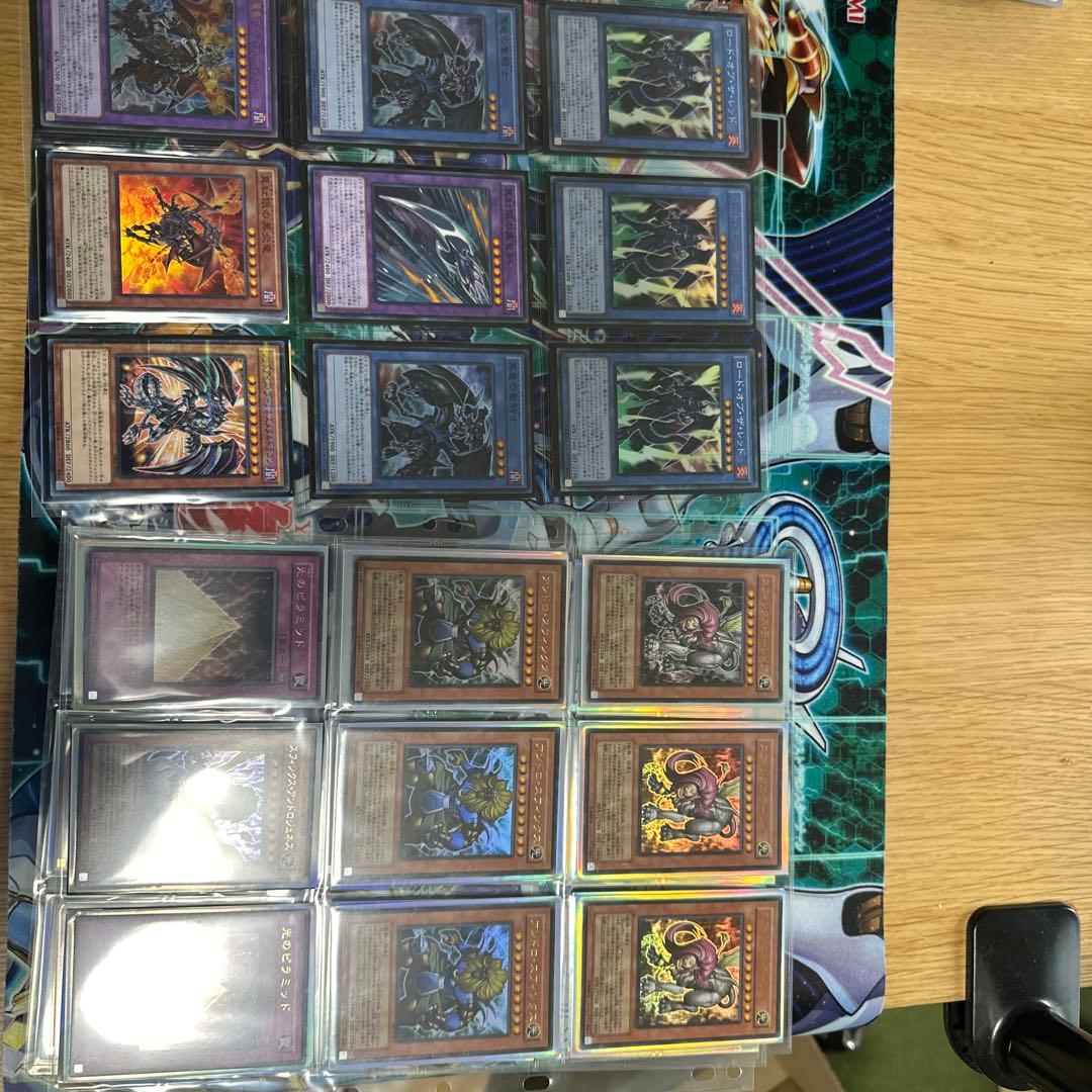 遊戯王　まとめ売り　レリーフ、ホロ、シク美品多数