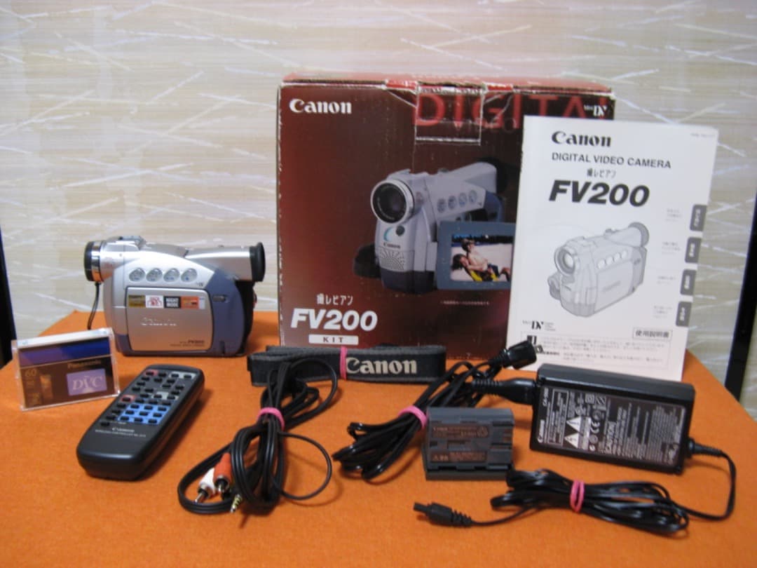 動作OK❗️☆CanonのMiniDV/デジタルビデオカメラ・FV200