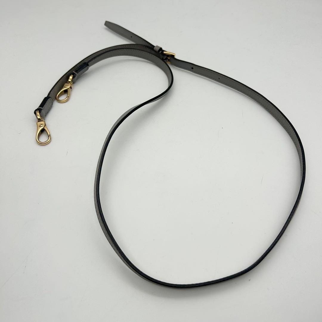 TOD'S　トッズ　ミニショルダーバッグ　2way　レザー　グレー　Dキューブ