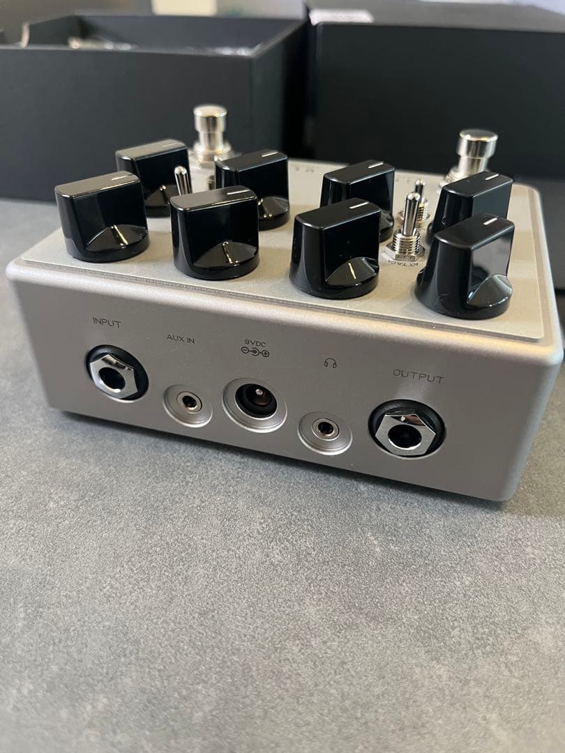 Darkglass Vintage Ultra V2 Aux in おまけ付き