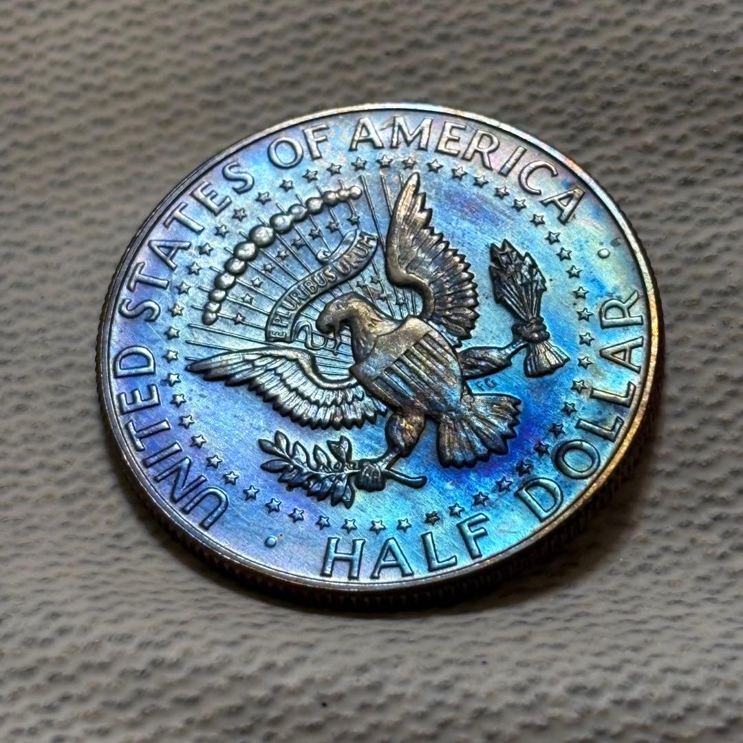 アメリカ 1965年　ケネディハーフ銀貨