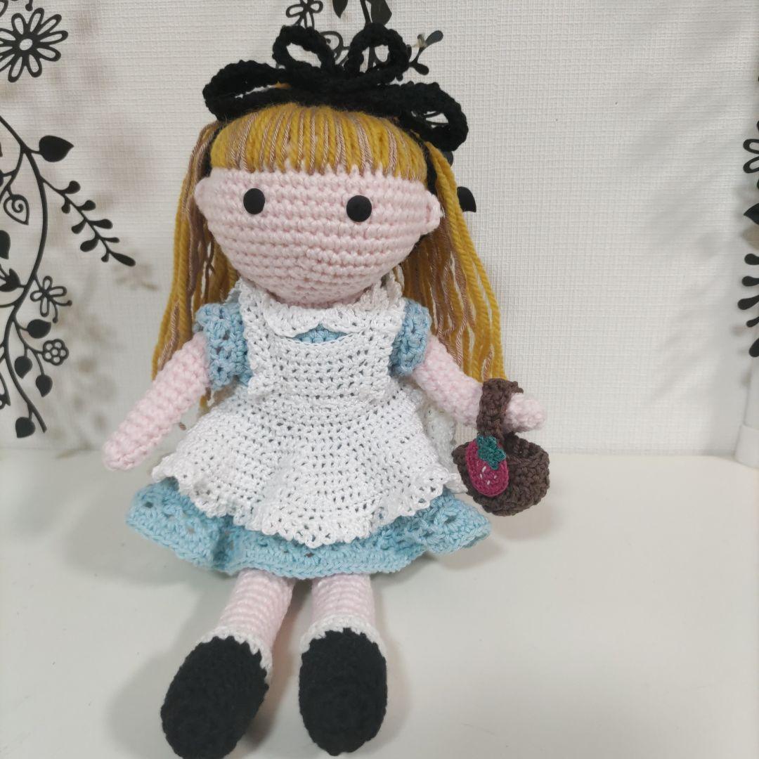 編みぐるみの女の子達（アリス、赤ずきんちゃん、ハロウィン、ポニーテール、深緑の服