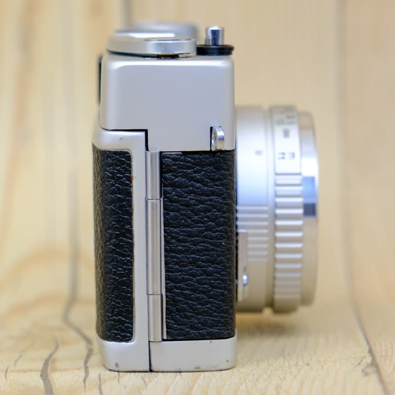 【整備品】美品 KONICA C35 Flash matic コニカ　スッキリ