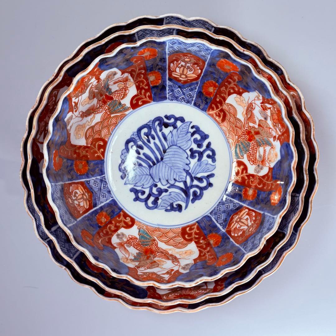 古伊万里　大聖寺伊万里　染錦三方龍仙人菊花型鉢　三ツ鉢揃い　黄仁覧図　特上品