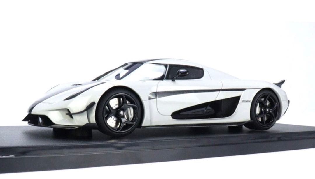 1/18 GTスピリット　ケーニグセグレゲーラ