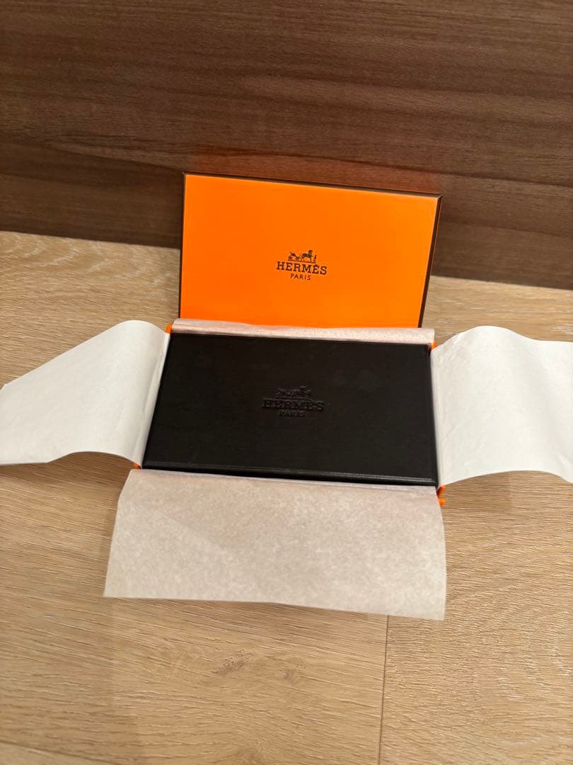 【新品未使用】HERMES エシャペPM ローズゴールド　箱保証書あり