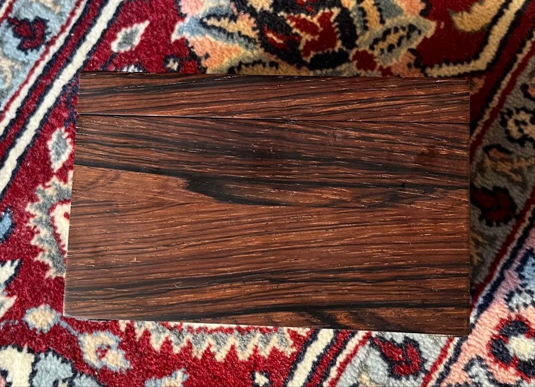 ヴィンテージ、デンマーク製/ブラジリアンローズウッドトランプケース/銀彫刻