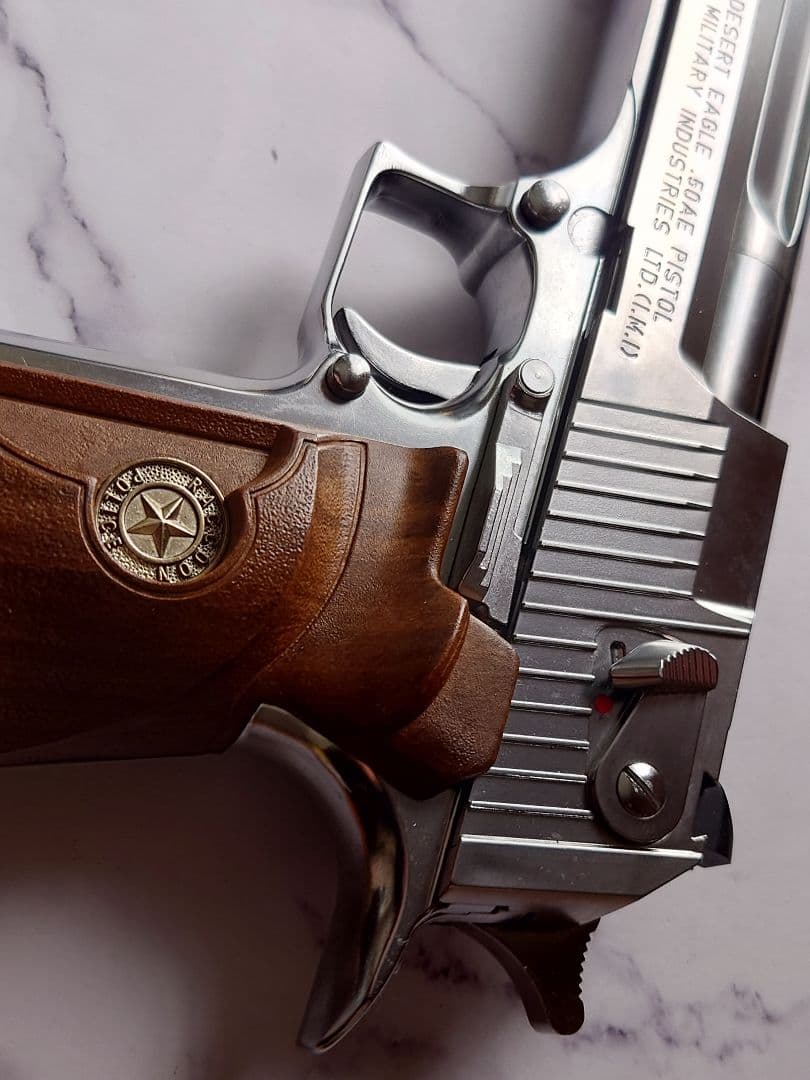 王*里様 東京マルイ デザートイーグル.50AE クロームステンレス バイオハザ