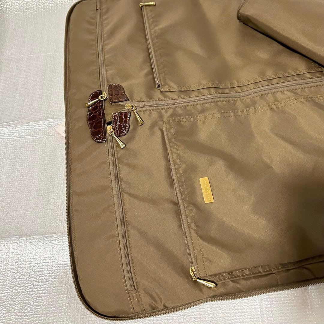 美品 バレンシアガ ナイロン クロコダイル型押しレザー ガーメントバッグ