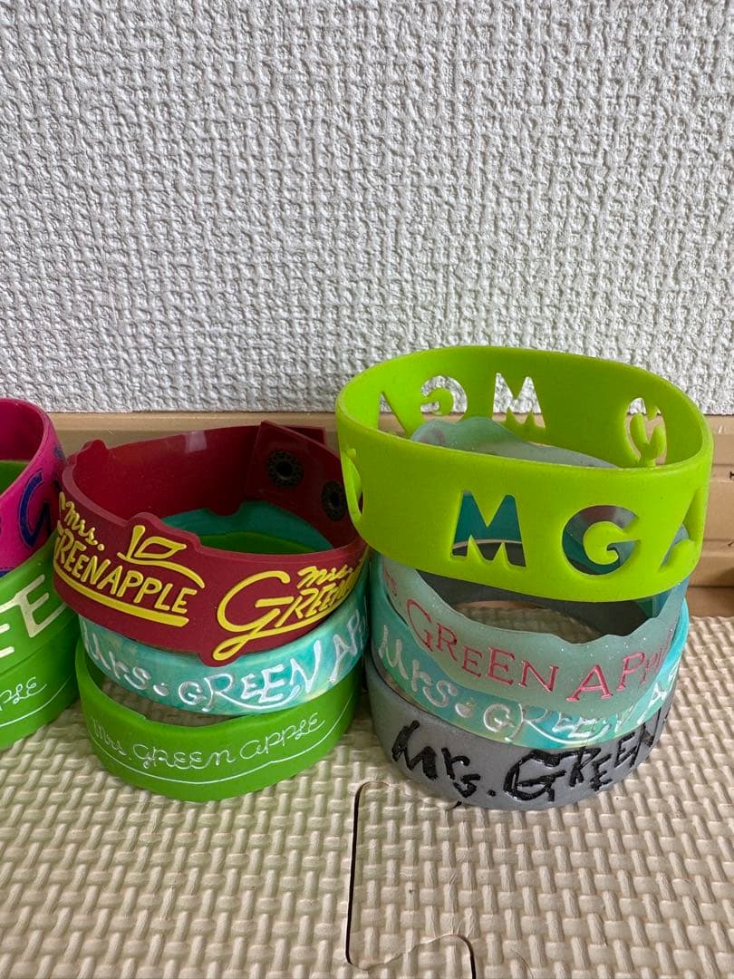 dora358 Mrs. GREEN APPLE ラバーバンド