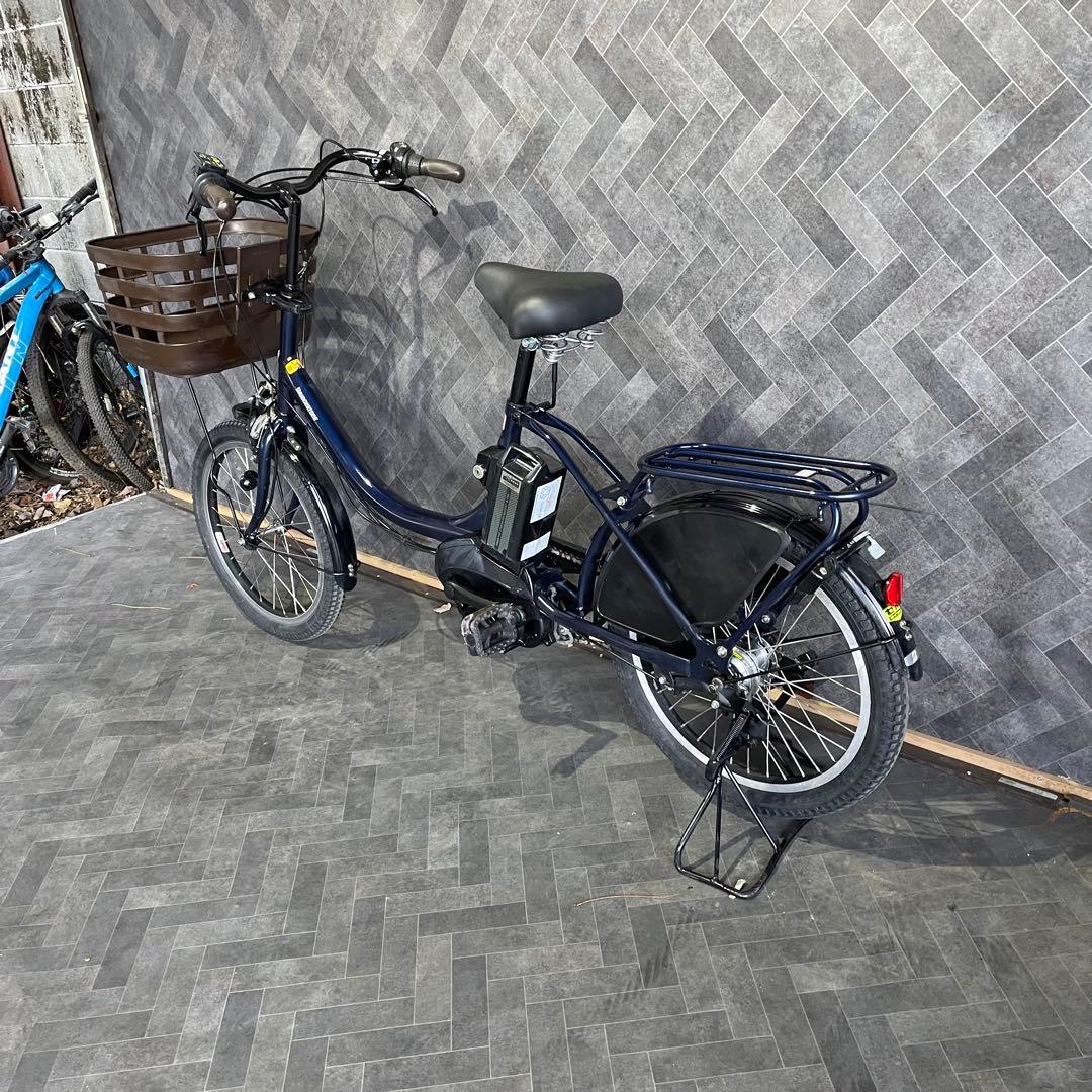 Bridgestone 電動アシスト自転車 ネイビー 前面バスケット付き