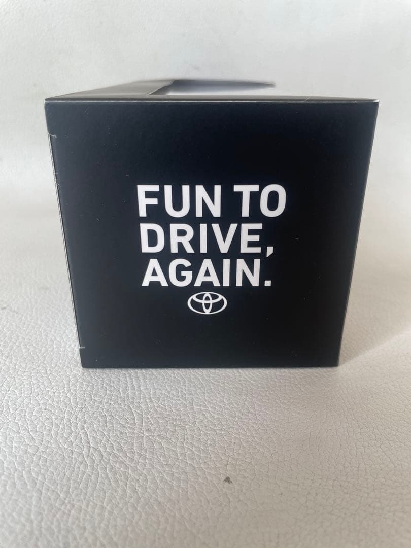 トヨタ ランドクルーザー プラド ② 070 ホワイトパールクリスタルシャイン